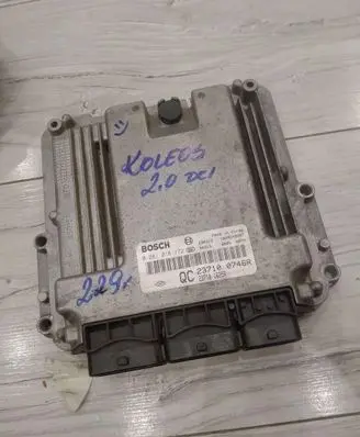 Renault Koleos I Engine control unit/module ECU 0281018172