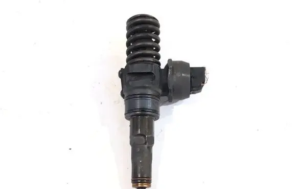 Ford Galaxy Fuel injector 038130073BA
