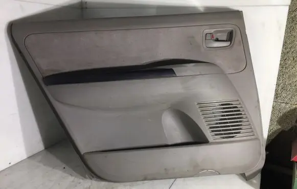 Mitsubishi Grandis Rear door card panel trim MR576103 MR5761038608A024 515143