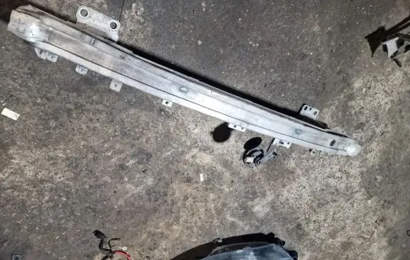 Renault Scenic III - Grand scenic III Front bumper cross member