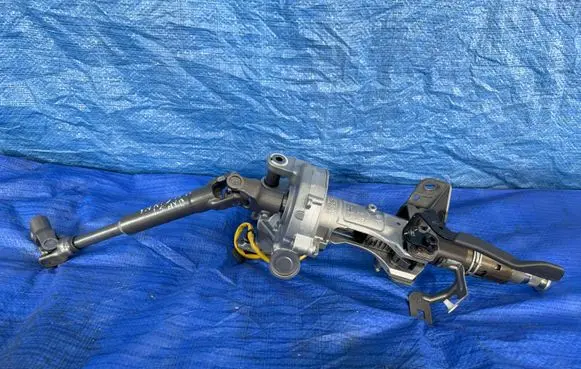 Toyota Yaris XP210 Power steering pump 45250K0060 89650K0050