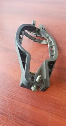 Rear door exterior handle/bracket