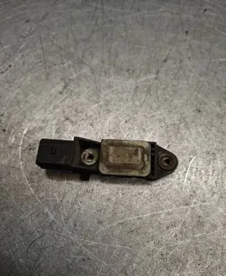 Mercedes-Benz E W211 Airbag deployment crash/impact sensor 0028201326