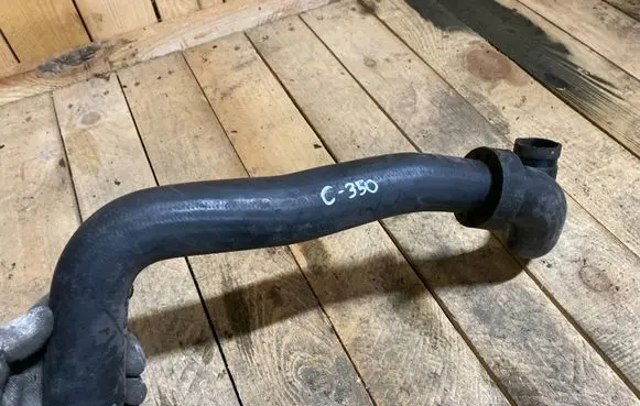Mercedes-Benz ML W163 Engine coolant pipe/hose a1635010382 1635010382