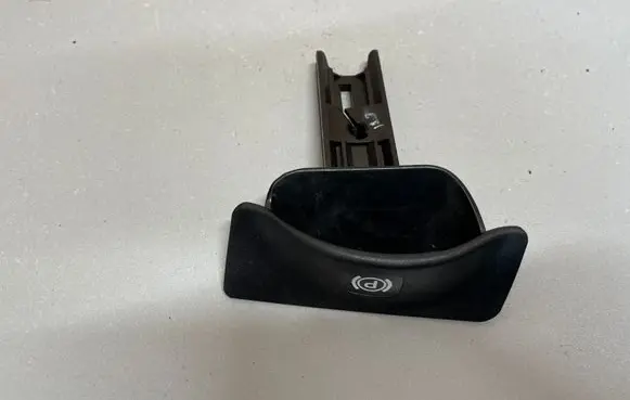 Mercedes-Benz E W211 Hand brake release handle 2114270020
