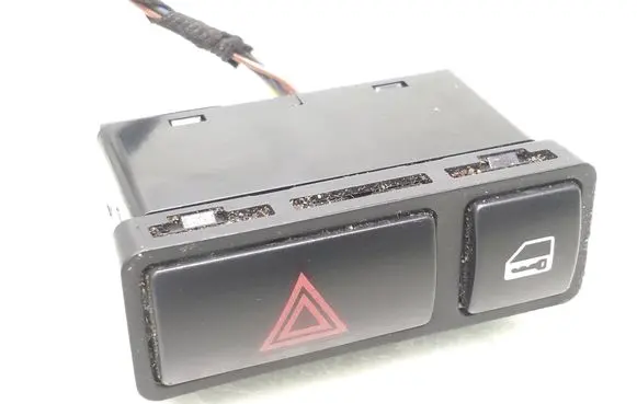 Hazard light switch