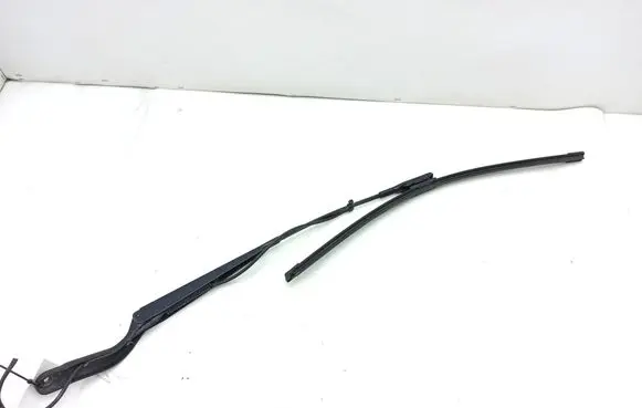 Volkswagen Crafter Front wiper blade arm A0018206144
