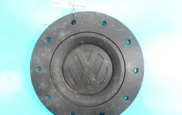 Volkswagen Transporter - Caravelle T5 Original wheel cap 7H0601151C IMPRK1301993