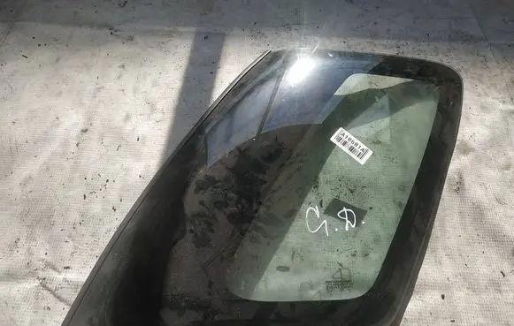 Fiat Sedici Rear side window as2
