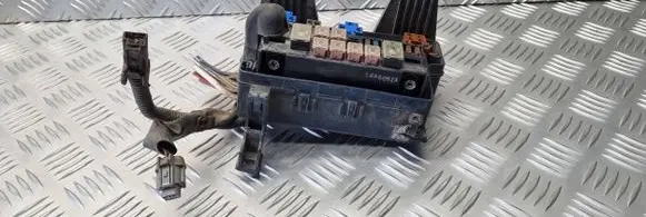 Nissan King Cab, Navara Fuse box set 243832S700 K153812S700