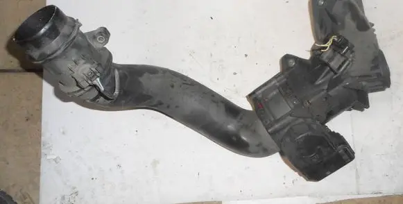 Mercedes-Benz E W212 Throttle valve A6510900470 0280750573 A6510900242