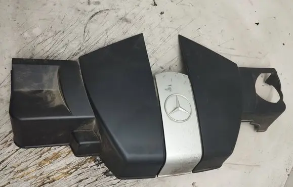 Mercedes-Benz CLK A209 C209 Engine cover (trim) A1120100467