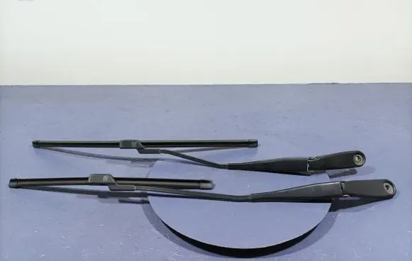 Ford Mondeo MK IV Front wiper blade arm 7S71-17526-AE