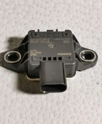 Toyota Avensis T270 ESP acceleration yaw rate sensor 89183 891830F010 0265005915