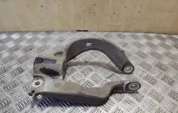 Land Rover Range Rover Sport L494 Lower shock absorber bracket CPLA3462AB