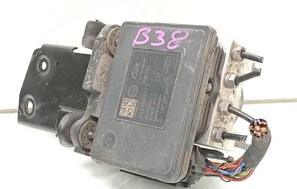 Seat Leon (5F) ABS Pump 3Q0907379T 3Q0614517T 5Q2614235E