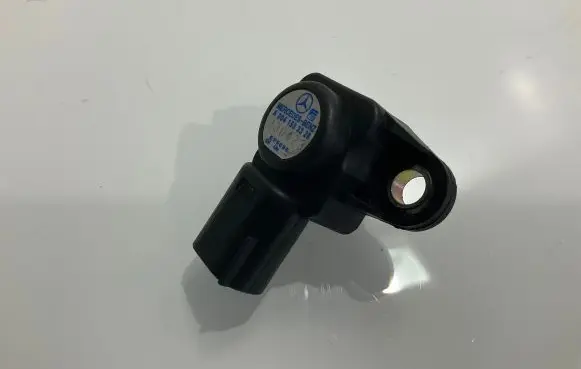 Mercedes-Benz E W211 Air pressure sensor A0041533328 0041533328