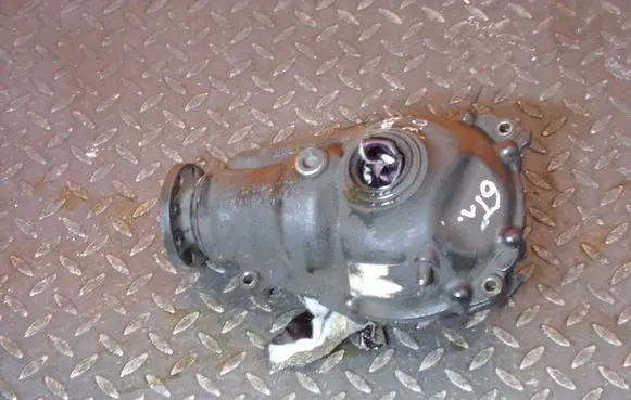 BMW X3 E83 Front differential 1428832 DYFER