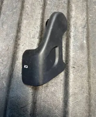 Land Rover Discovery 5 Engine bonnet (hood) release handle HY3216B626AC
