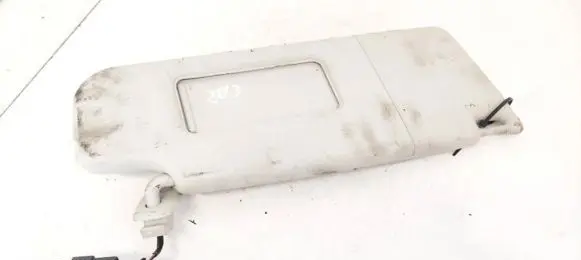 Volkswagen Golf V Sun visor