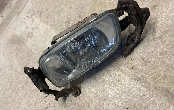 Mitsubishi Pajero Front fog light STANLEYP0230