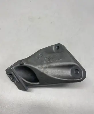 BMW 7 F01 F02 F03 F04 Engine mounting bracket 6777622