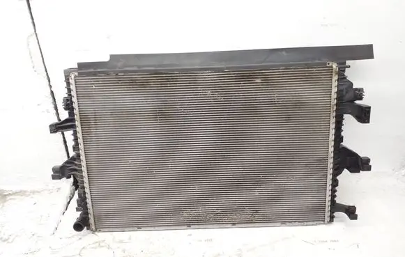 Volkswagen Transporter - Caravelle T6 Coolant radiator 7E0121253F HR200F7B1A06