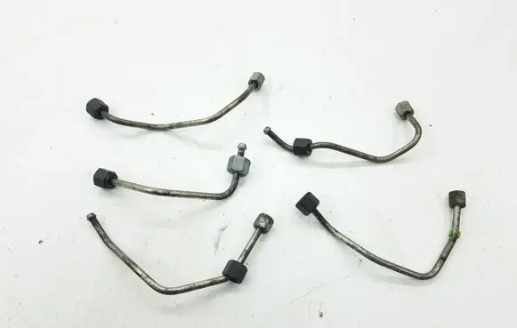 Ford Mondeo MK V Fuel injector supply line/pipe 