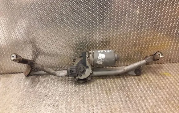 Jaguar XF X250 Front wiper linkage and motor 8X2317500BD