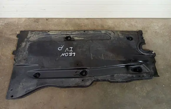 Seat Leon IV Side bottom protection 5WA825202B