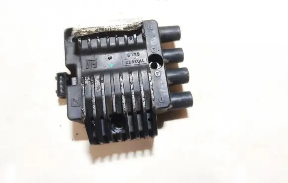 Opel Tigra A High voltage ignition coil 1103872 8A09
