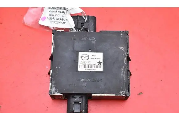 Mazda MX-5 NA Miata Relay mounting block P51N1515Y