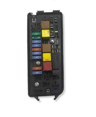 Opel Vectra C Fuse module 13144709 00025544 519066005