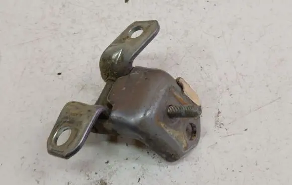 Mazda 3 I Rear door lower hinge 