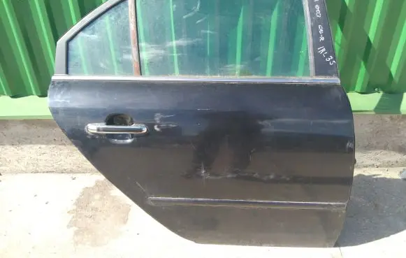 Hyundai Sonata Rear door