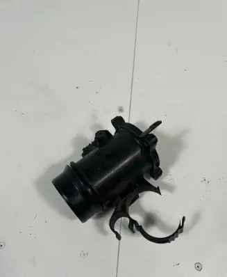 BMW 5 F10 F11 Engine shut-off valve 8519492