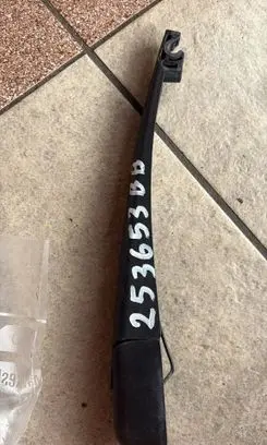 KIA Ceed Rear wiper blade arm 988111H000