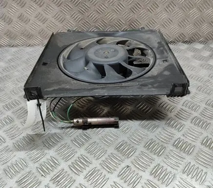 Porsche 911 996 Electric radiator cooling fan 99662403501 0130303824