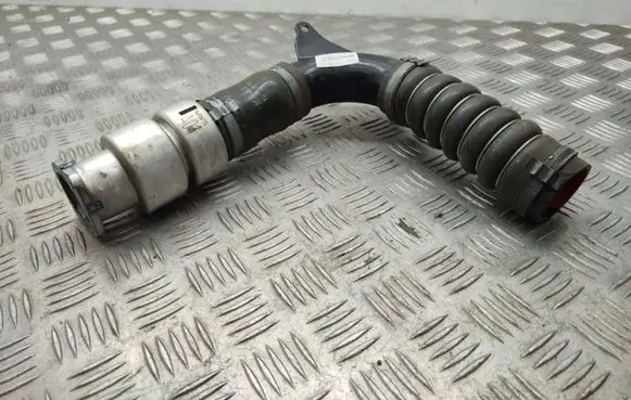 Ford B-MAX Intercooler hose/pipe AV616C750AE