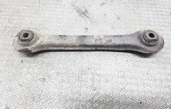 Rear control arm