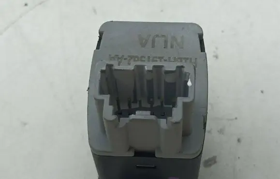 Ford Focus Interior temperature sensor H1BH19T562