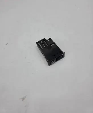 BMW 7 E38 Seat heating switch 61318352259 03055000