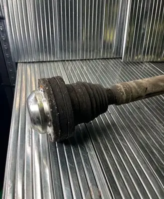 Volkswagen Caddy Front driveshaft 2K0407272E