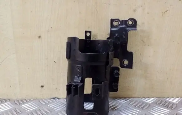 Hyundai i40 Fuel filter bracket/mount holder 