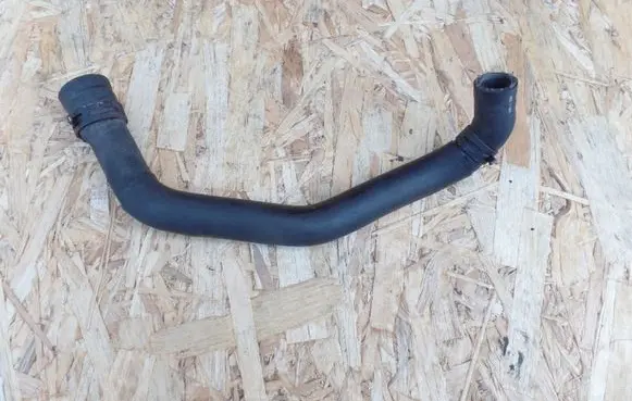 Mercedes-Benz A W168 Engine coolant pipe/hose