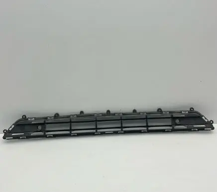 Volvo XC40 Front bumper lower grill 31449342