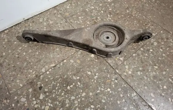 Volvo V60 Rear upper control arm/wishbone 31317602