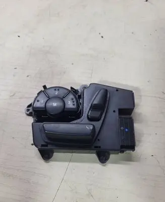 Mercedes-Benz ML W164 Seat control switch A1648704310 03464831