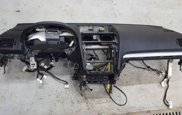 Subaru Forester SJ Dashboard 66040FJ010