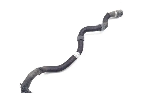 Land Rover Range Rover Evoque L551 Engine coolant pipe/hose L8D2-8B159-BC